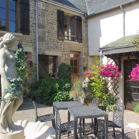 Le Figuier Bed and Breakfast La Foret-Auvray Buitenkant foto